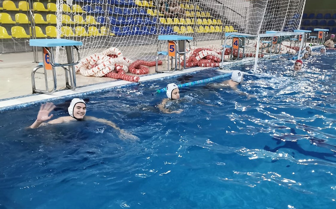 Команда «Янтарь» победила на первенстве СЗАО по водному поло